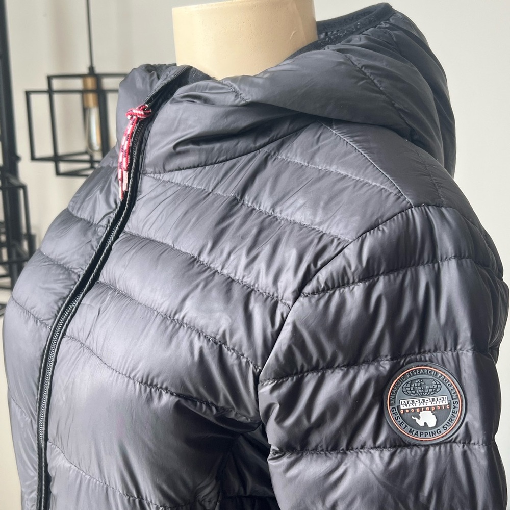 Napapijri Geographic Down Puffer Jacket - Size Medium - Picture 6 of 14
